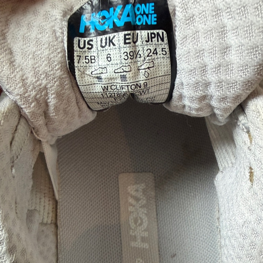 Hoka Clifton 9 Sneakers - Picture 6 of 6
